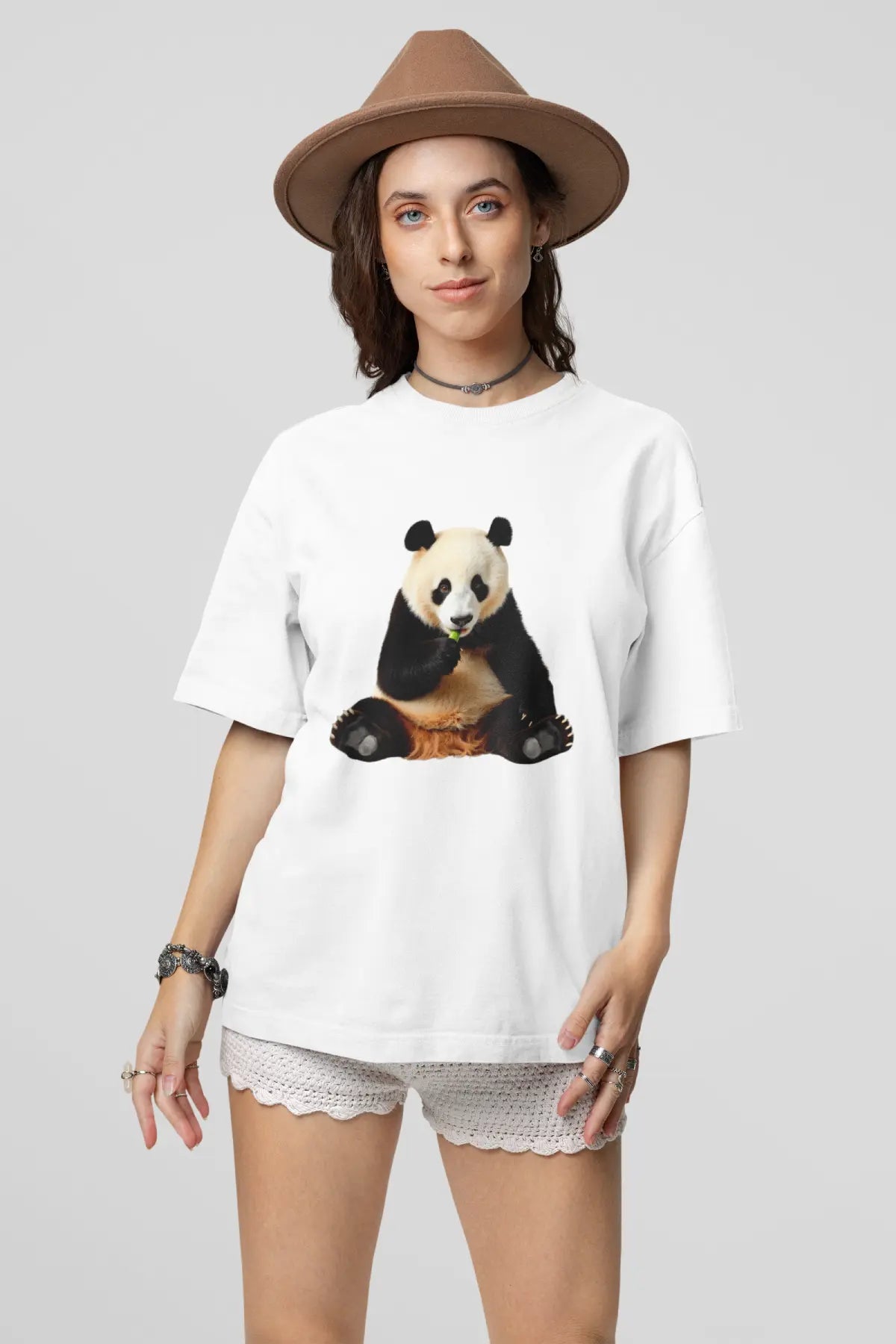 REGULAR FIT T-SHIRT BEING PANDA