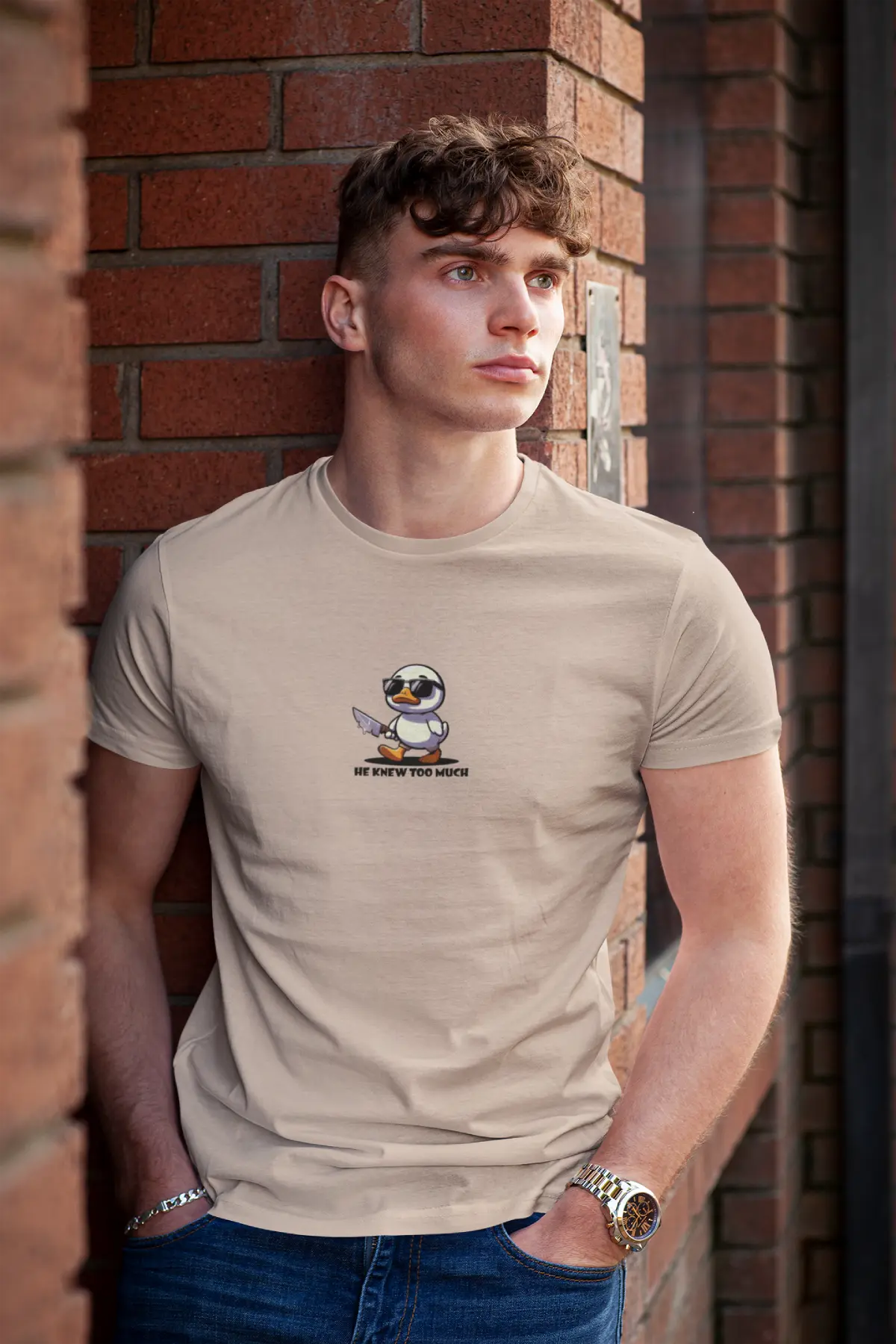 Regular fit T-shirt: HE KNEW TOO MUCH