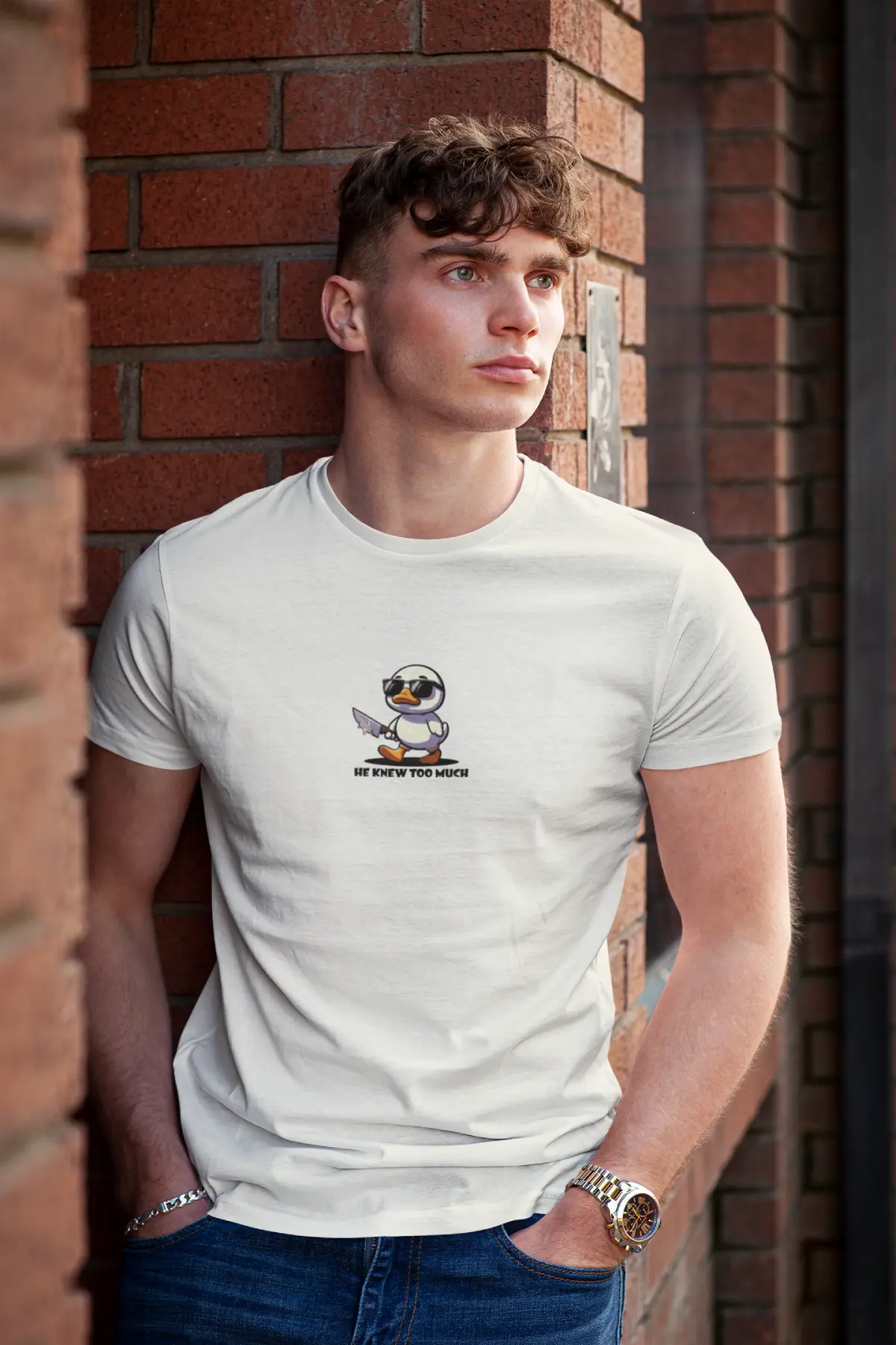 Regular fit T-shirt: HE KNEW TOO MUCH